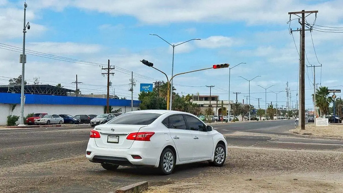 Vuelta semaforo la paz 2