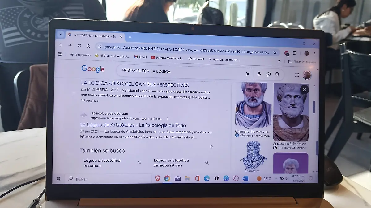 computadora-busqueda-logica-aristotelica-perspectivas