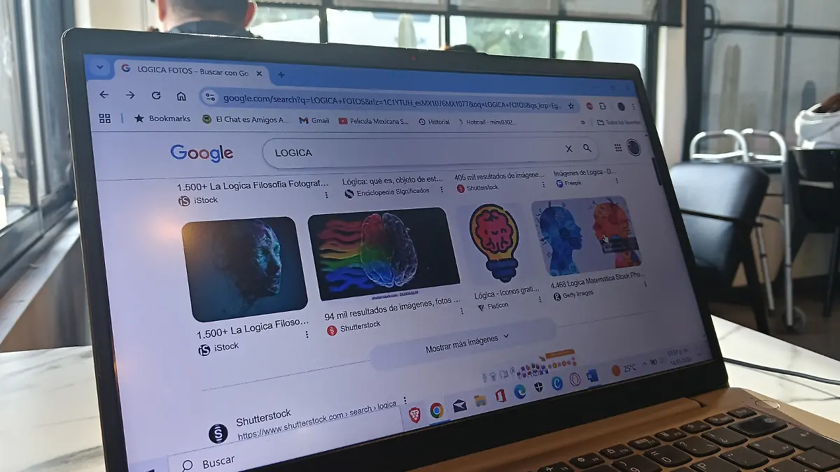 computadora-con-busqueda-google-logica