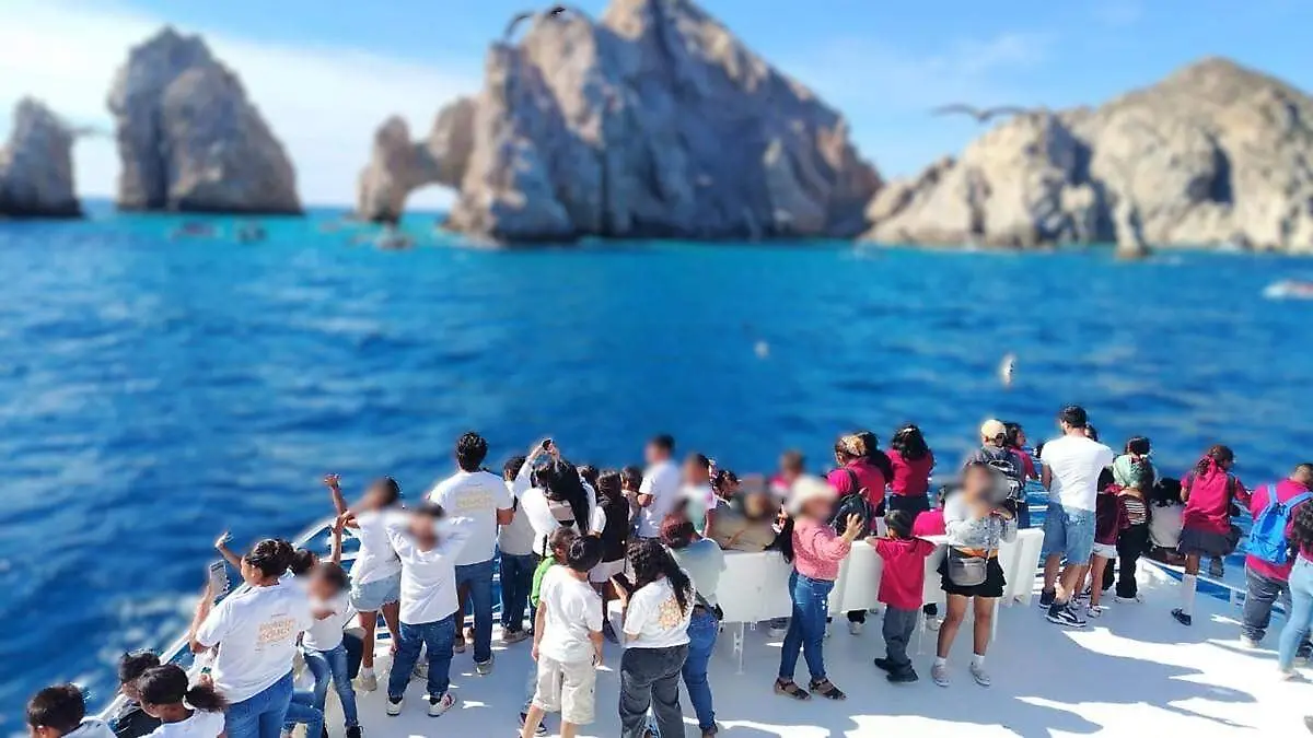 b27142e4-0aee-4d7b-b49f-5b85c7536aaa