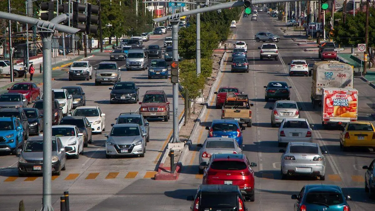 Autos-circulan- la - paz