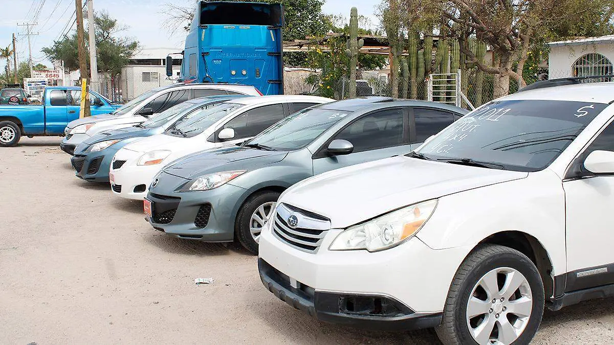 linea-de-carros-en-venta
