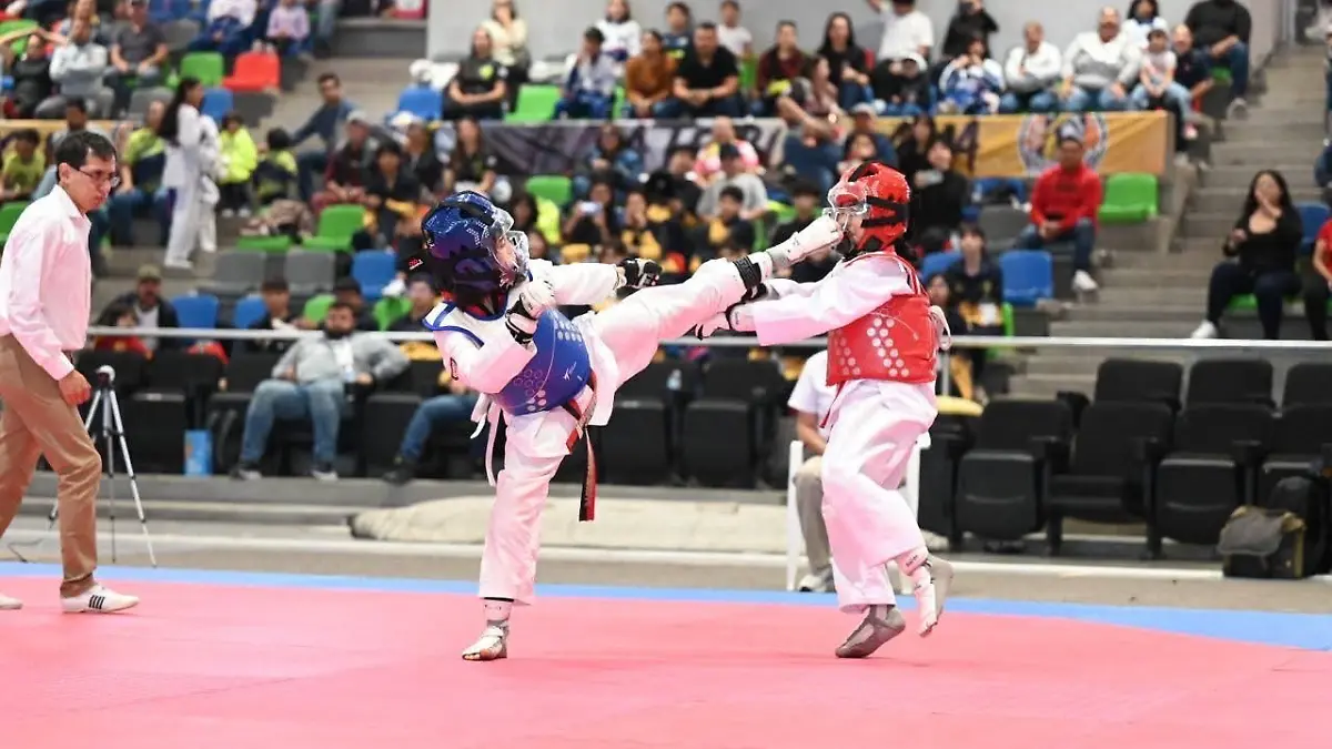 niños-competencia-taekwondo