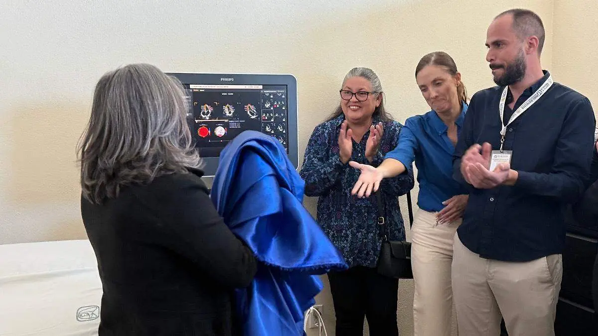 ecocardiógrafo-alta-especialidad-hospital-salvatierra