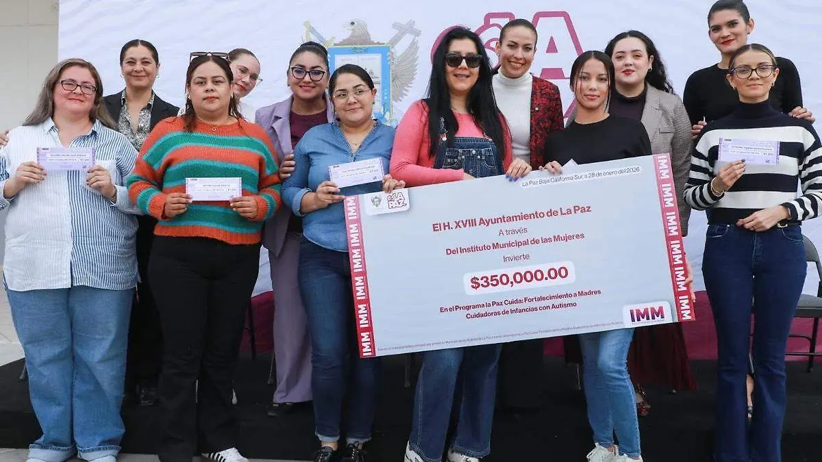 madres-cuidadoras-niños-autistas-la-paz-cheque-simbolico