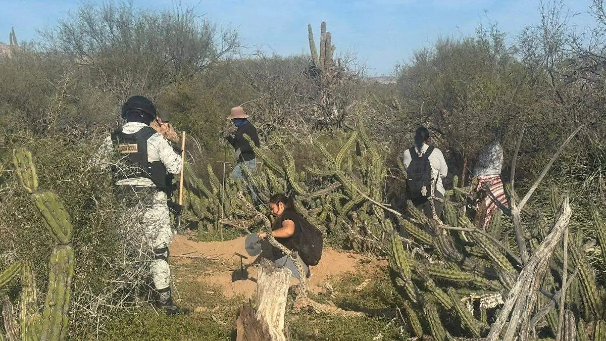elemento-guardia-nacional-colectivo-busqueda-la-paz-fosa-clandestina