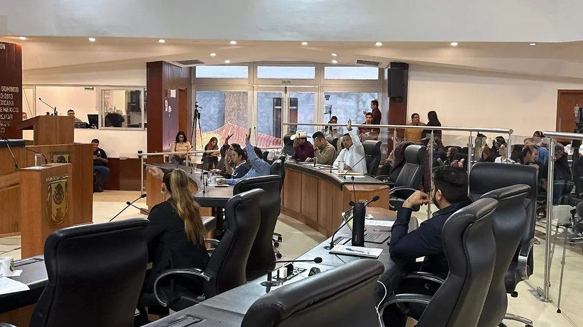 diputados-votando-sala-congreso-baja-california-sur