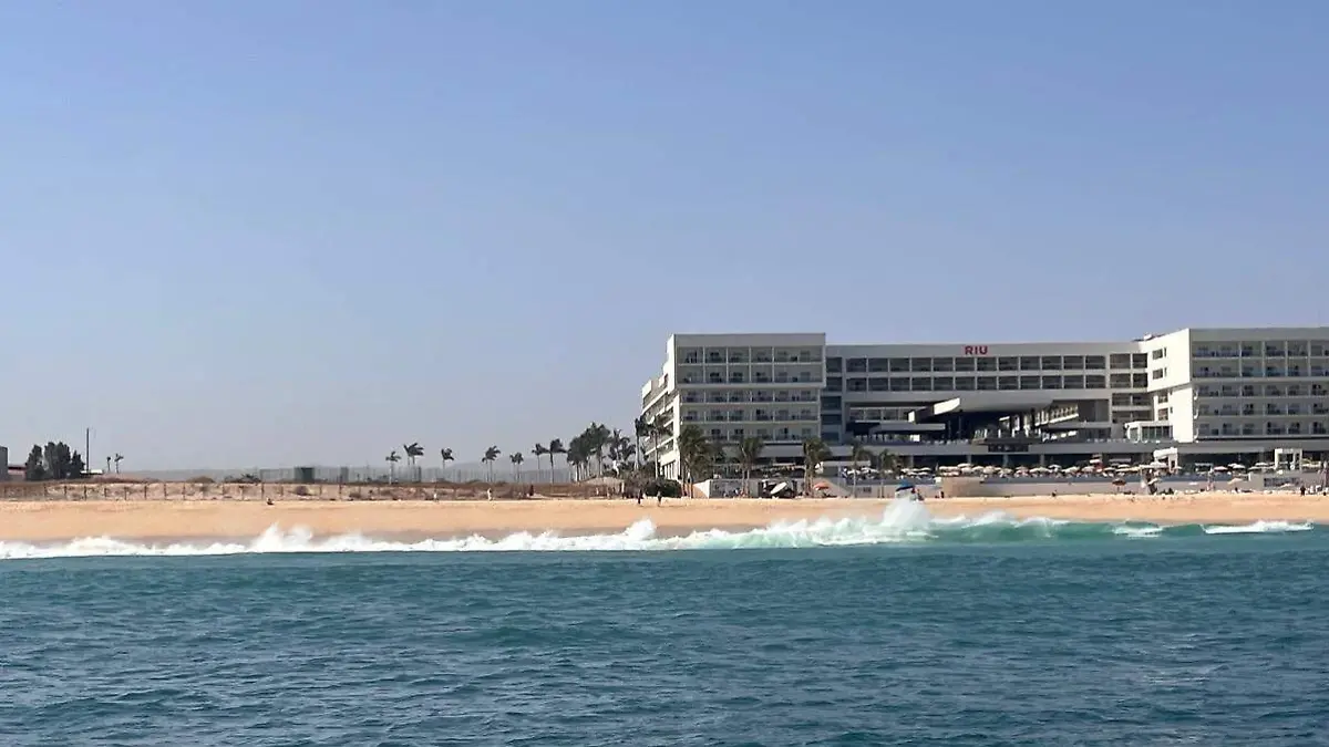 hoteles y playa de los cabos