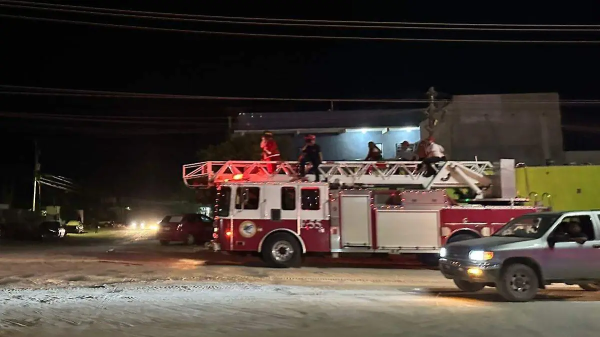Bomberos de los cabos 1