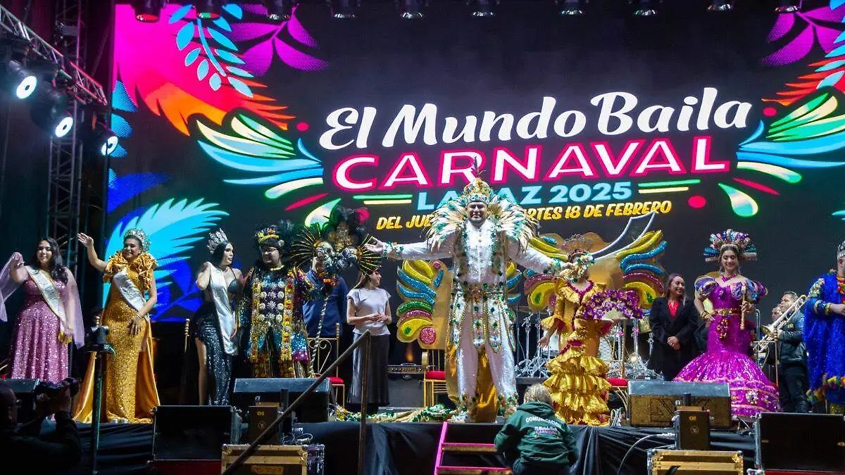 corte-real-carnaval-la-paz-el-mundo-baila-2025