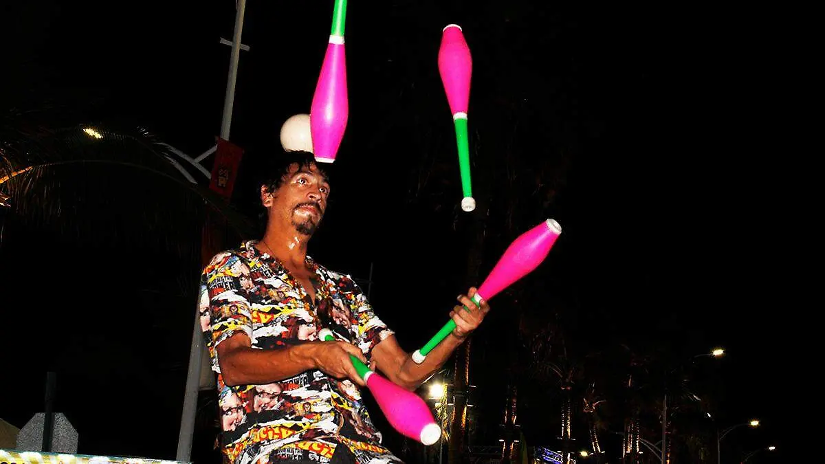 haz-malacara-artista-cirquense-1