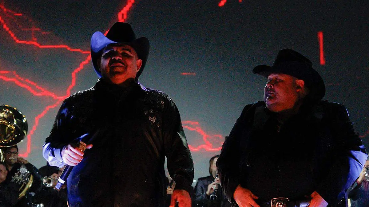 chuy-lizarraga-el-coyote-carnaval-la-paz-2026