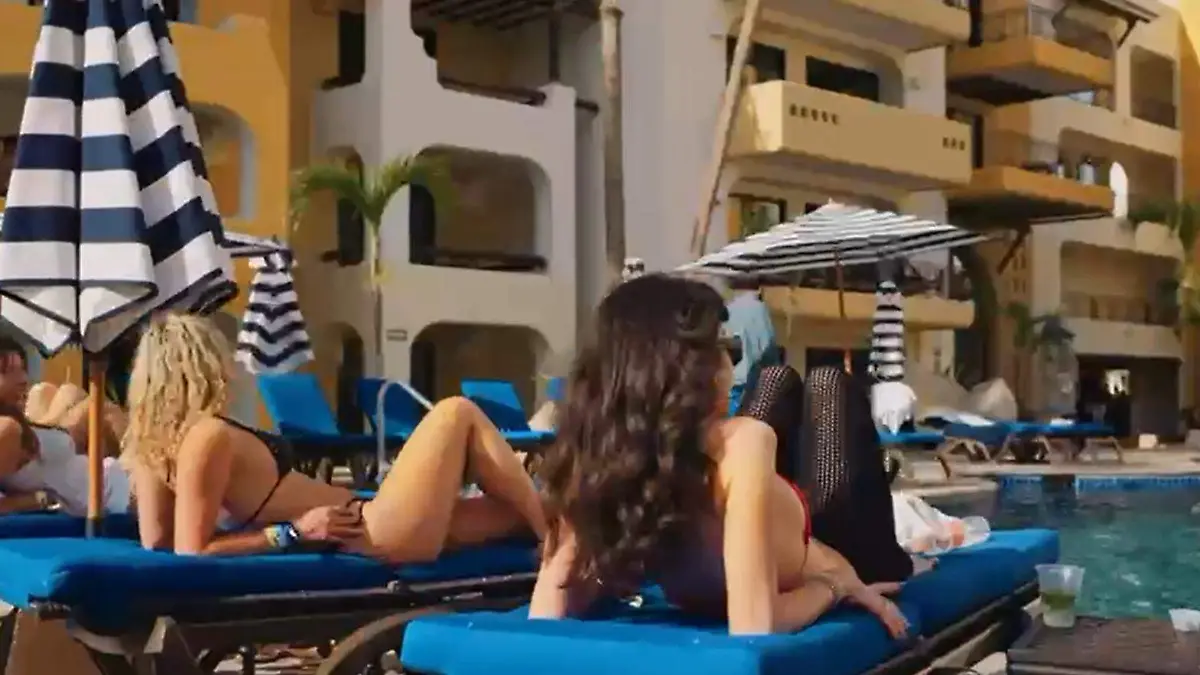 spring breakers y turistas en Los Cabos 