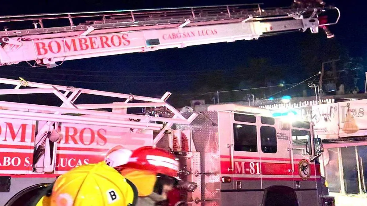 unidad-bomberos-cabo-san-lucas