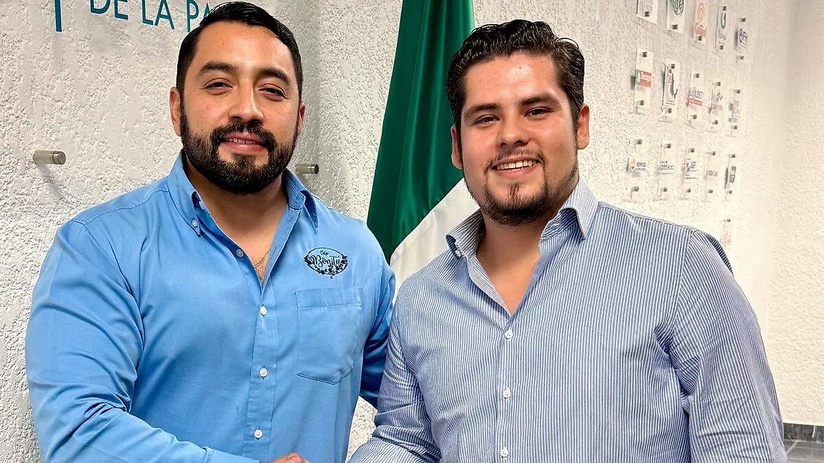 nuevo-y-anterior-presidente-del-consejo-empresarial-juvenil