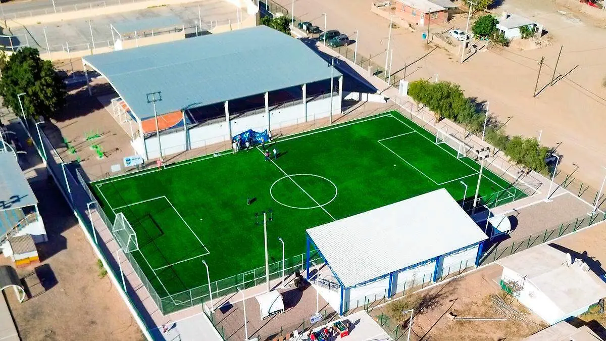 toma-cenital-campo-de-futbol-mulege