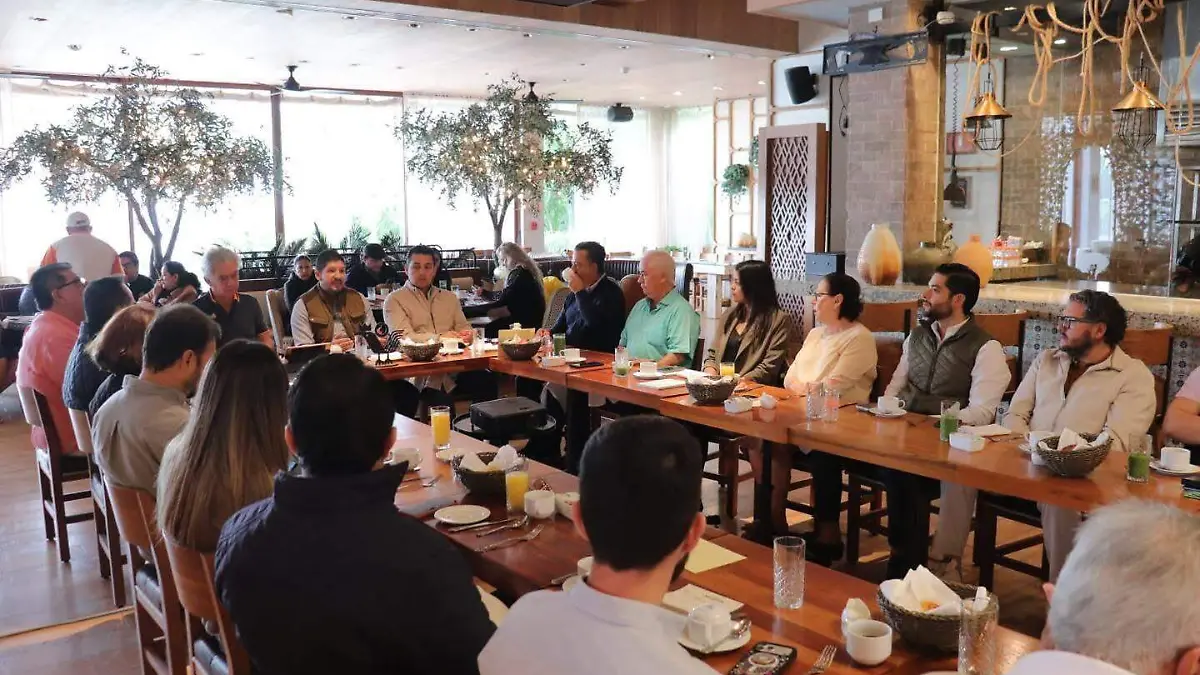 reunion-grupo-madrugadores-los-cabos