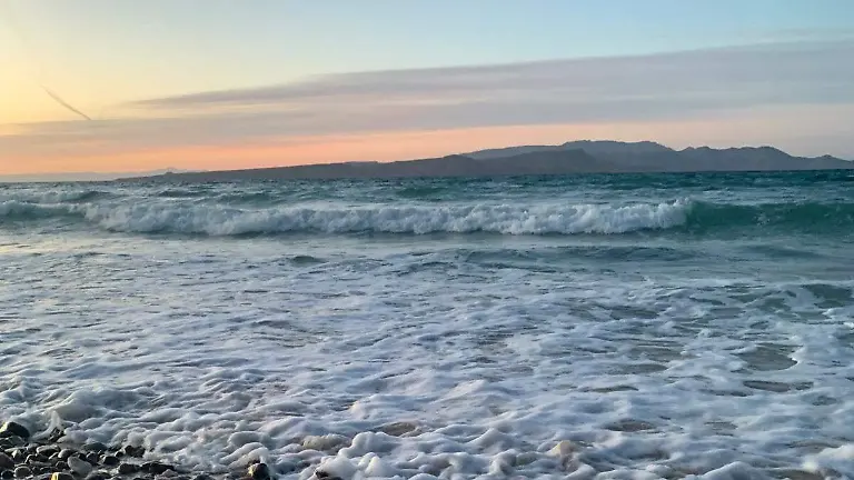 Playa el tecolote agua