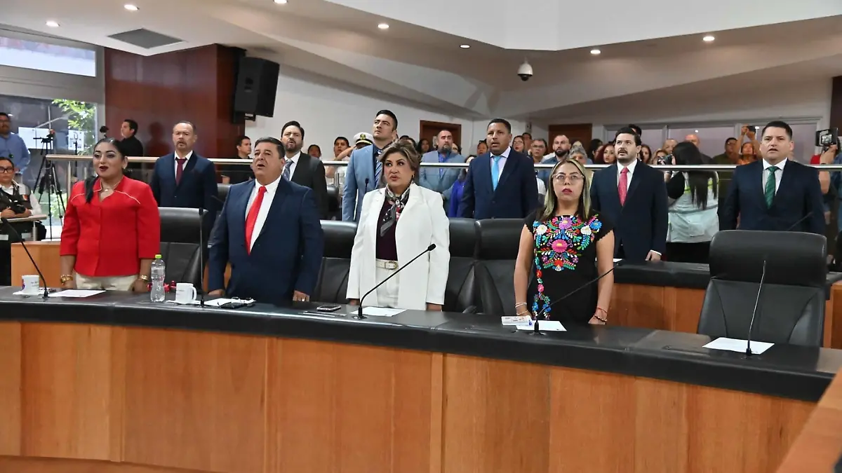 DIPUTADOS EN SUS CURULES congreso