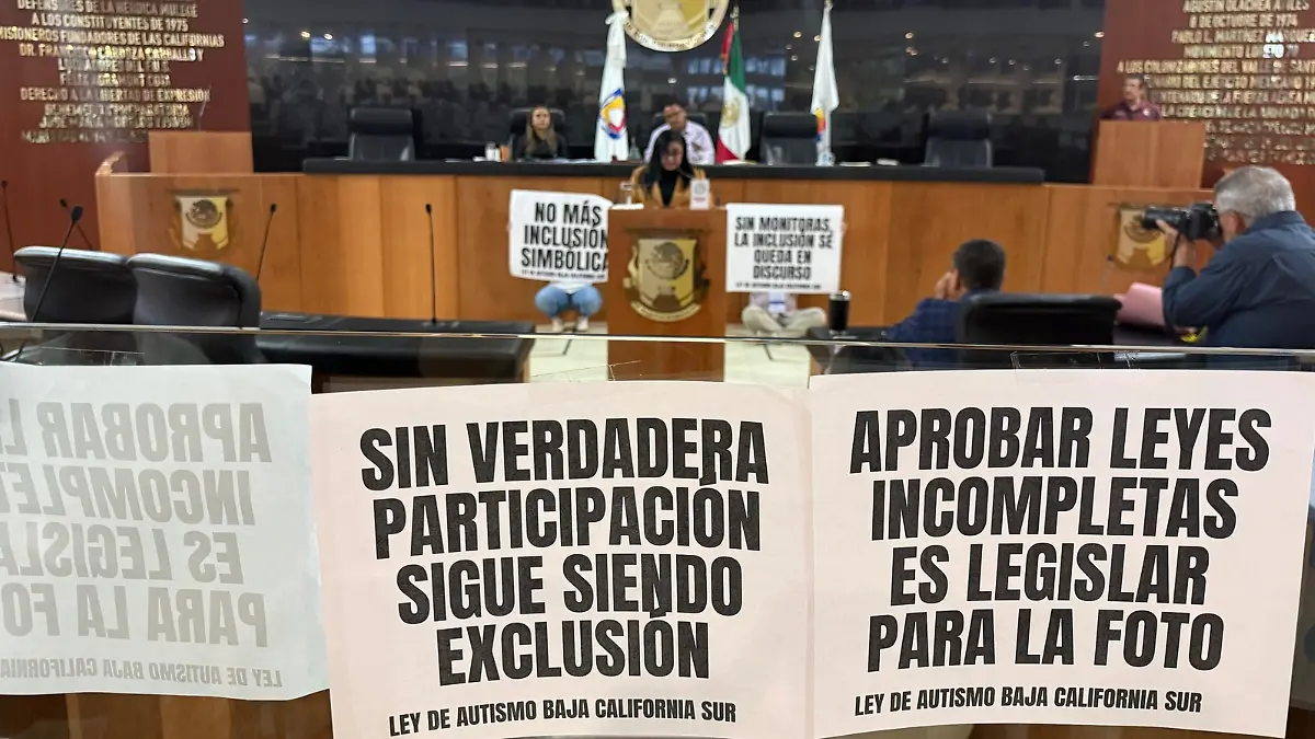 Protesta autismo congreso