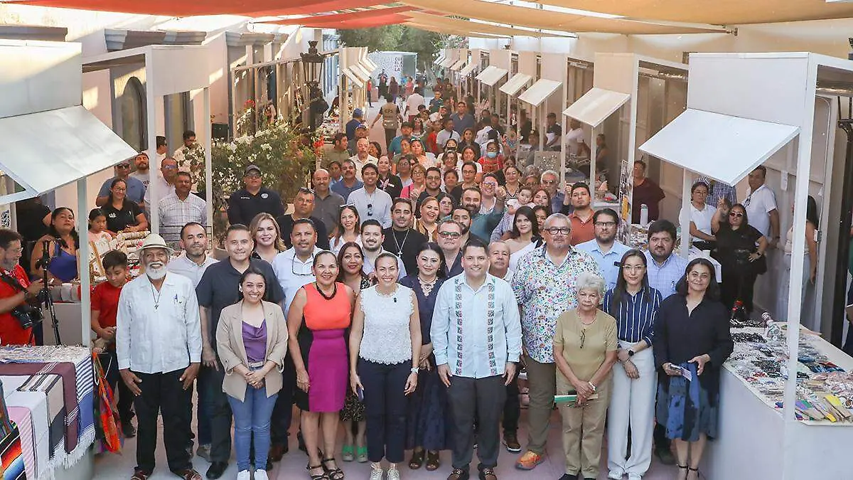 inauguracion-remodelacion-callejon-21-de-agosto