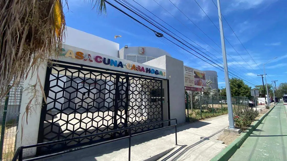 c77547a1-16d0-4049-be62-5479c1136ca9