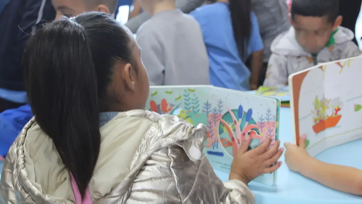 Niños- abra palabra