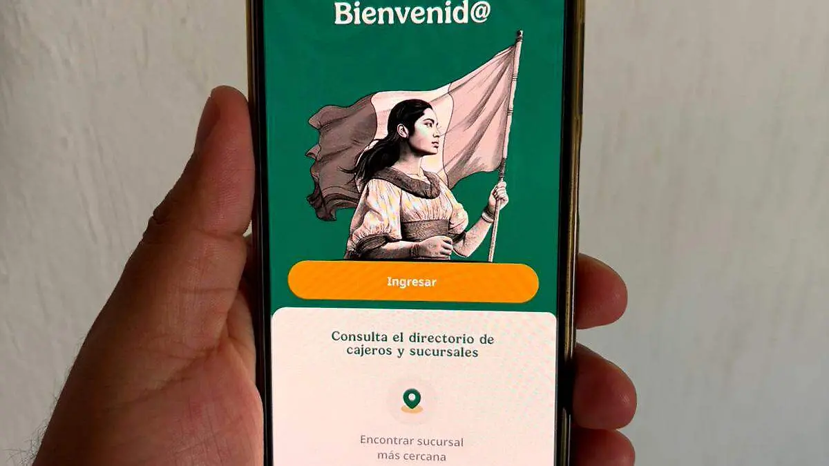 mano-sosteniendo-celular-con-app-del-banco-del-bienstar