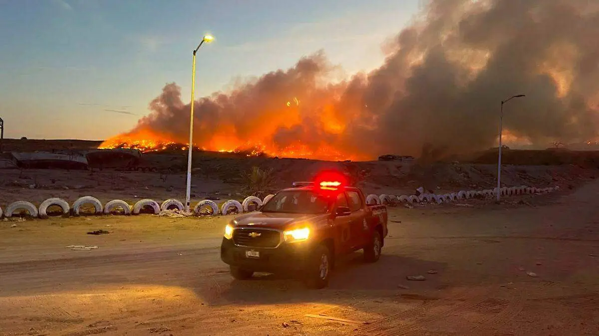 incendio relleno sanitario la paz