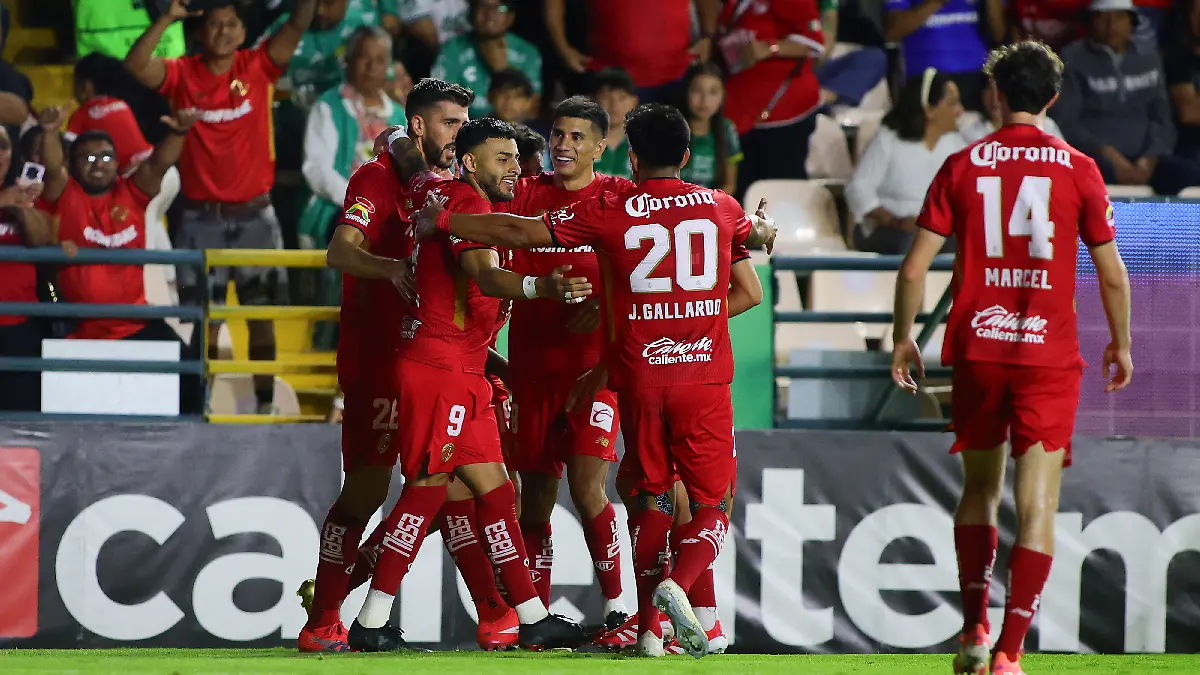 Toluca gana con cierta facilidad al León de Nacho Ambriz