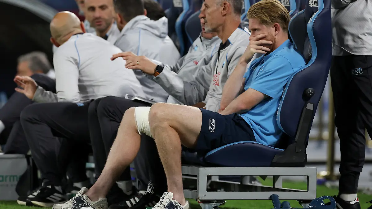 Kevin de Bruyne se enfrenta a una lesión fuerte / Foto: Reuters