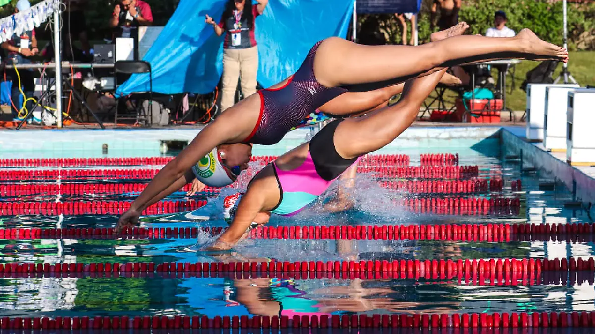 Edomex lideró en natación