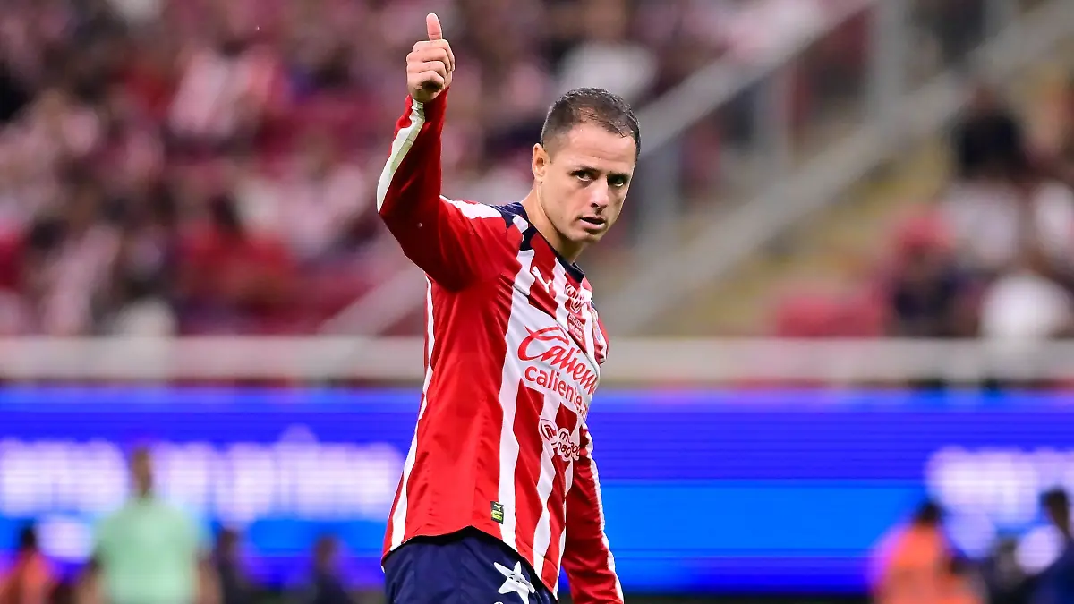 Javier Hernández le hizo gol al América foto  Mexsport