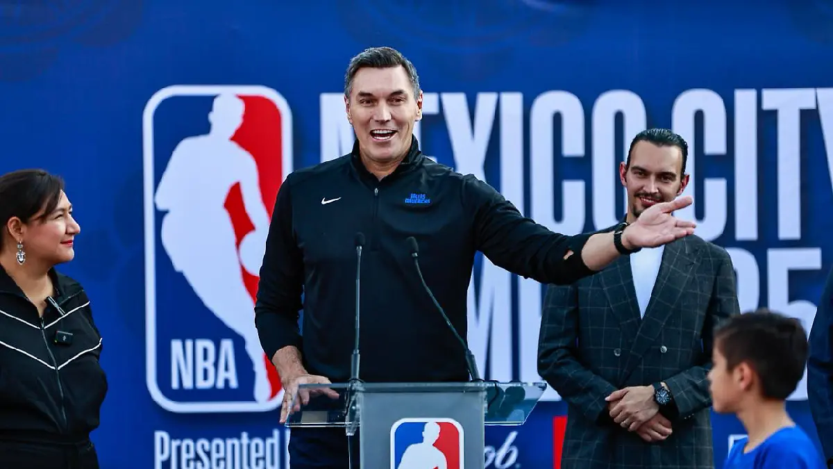 Eduardo Nájera asegura que México merece un partido de los Lakers