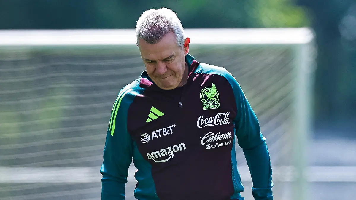 Javier Aguirre tiene muchos jugadores lesionados. FOTO: ARCHIVO ESTO