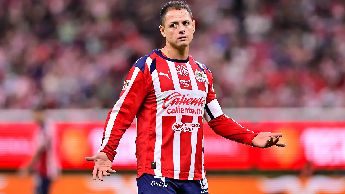 Casi todos los delanteros mayores de 30 años han fracasado en Chivas / Foto: Mexsport