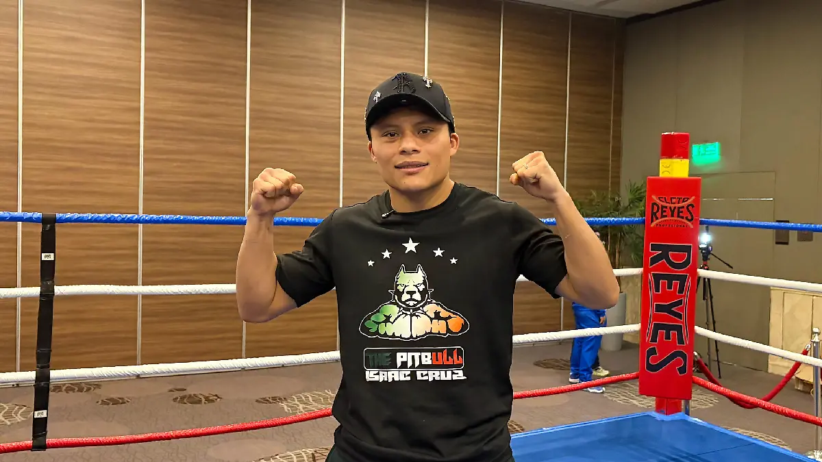 El boxeador Isaac Cruz cuenta con un equipo multidisciplinario para cuidar su alimentación y evitar un dopaje