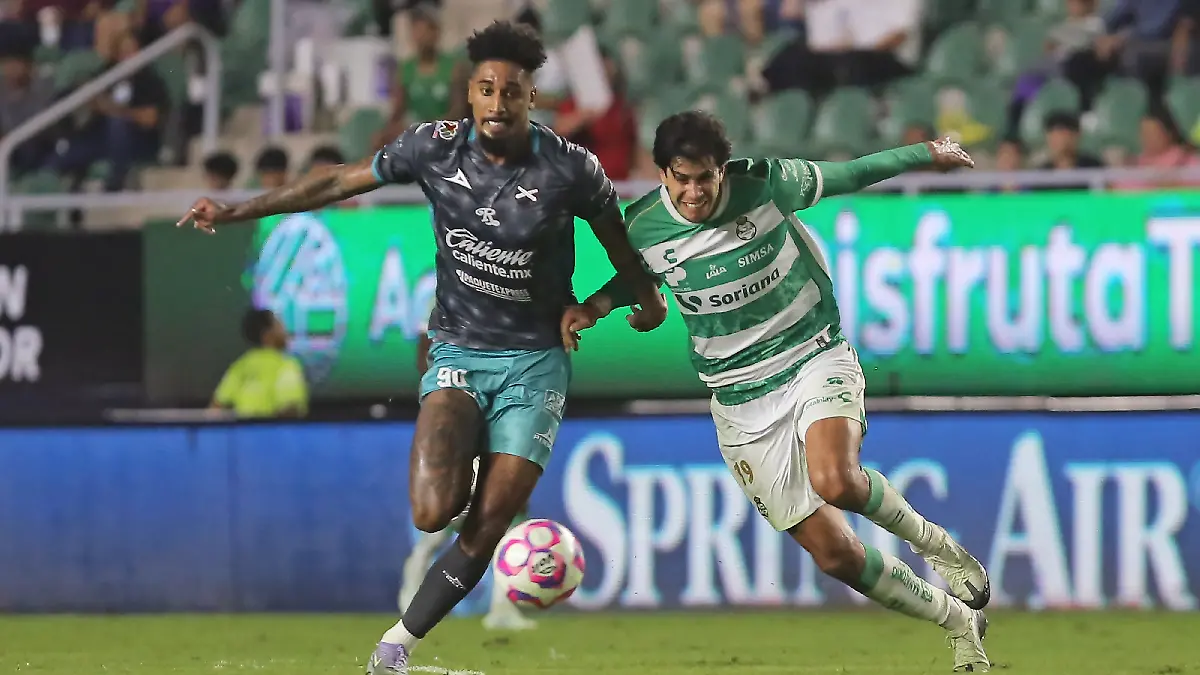 Mazatlán y Santos igualan a 2 goles
