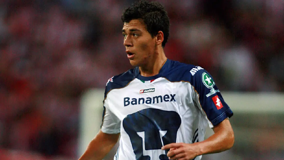 Héctor Moreno brilló con Pumas y migró a Europa
