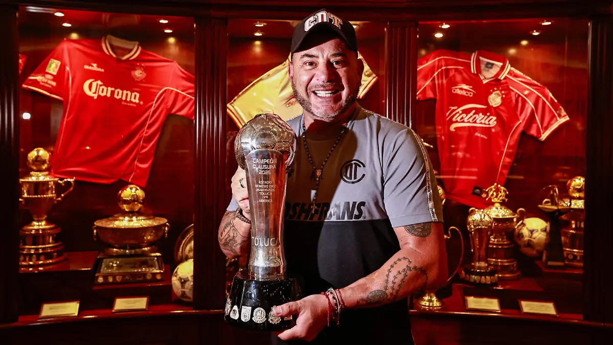 Antonio Mohamed anhela el bicampeonato con Toluca   Foto  Luis Garduño
