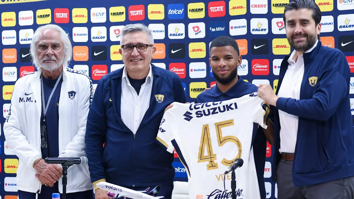 Pumas presenta a Pedro Vite como su nuevo refuerzo para el Apertura 2025   FOTO LESSLIE ARREDONDO