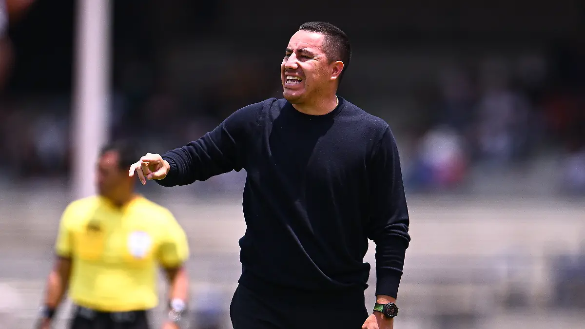 Efraín Juárez llegó en el Clausura 2025 a Pumas foto  Mexsport