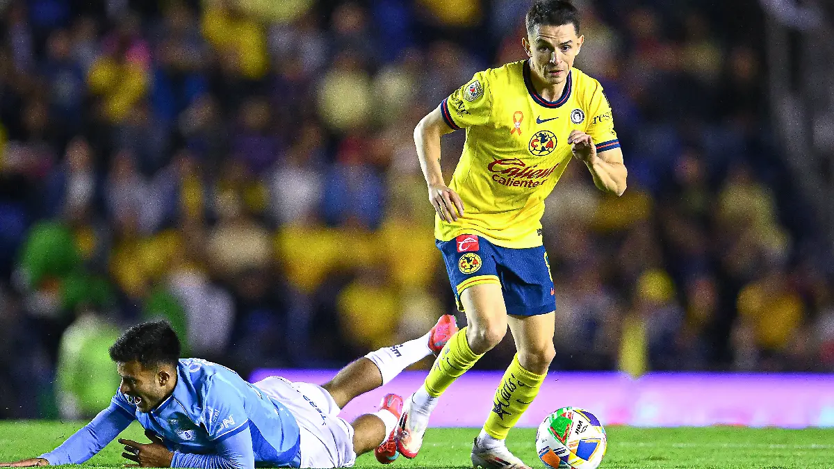 Pachuca no ha podido contra el América foto  Mexsport