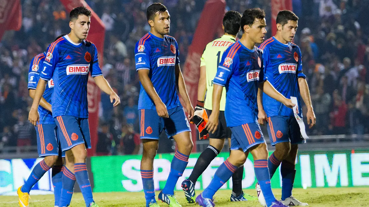 Chivas ya tuvo pretemporadas invictas y pésimos torneos   Foto  Mexsport