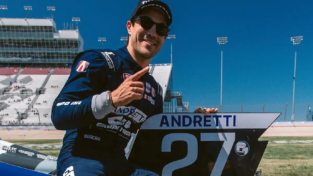 Salvador de Alba se subió al podio foto @s