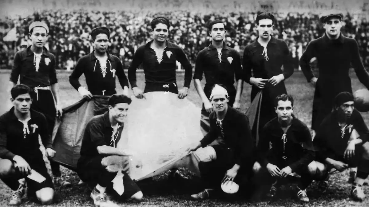 La Selección Mexicana es la primera en inaugura el primer Mundial de la historia   FOTO MEXSPORT