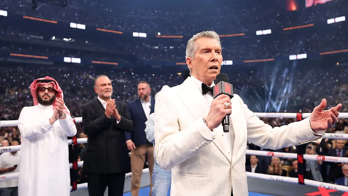 Error en la pelea del Canelo Álvarez foto  AFP