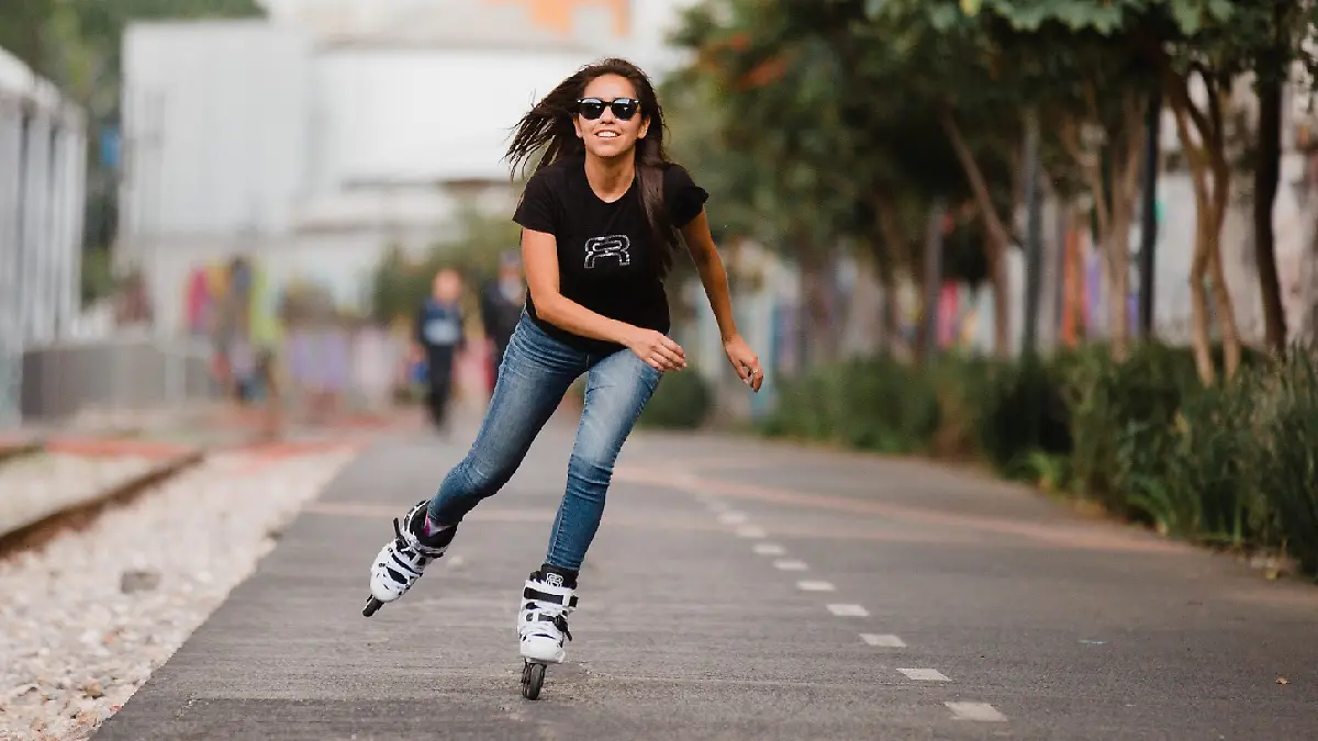 Carolina Villavicencio participará en el Maratón de Boston en sus patines / Foto: Atletas MX