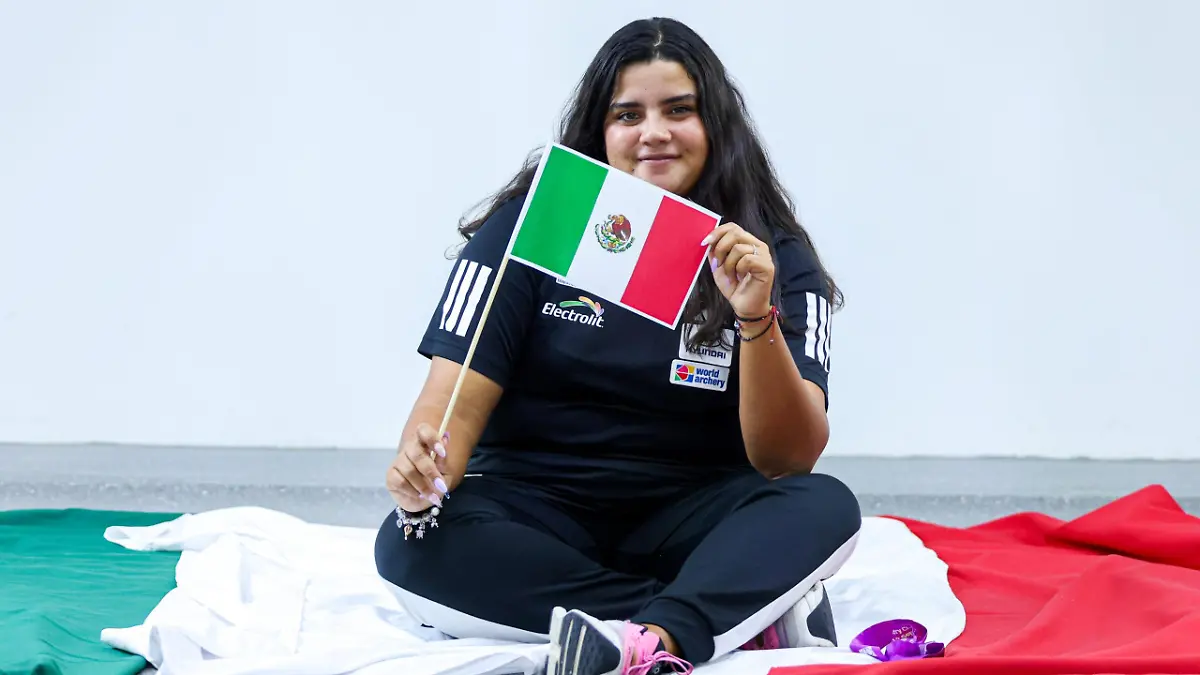 180925 Andrea Becerra LA 2