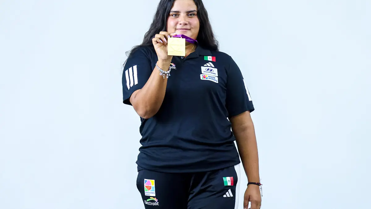 180925 Andrea Becerra LA 4